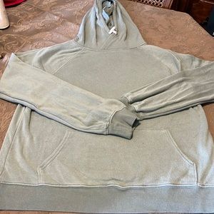 Used sweater shirt size M by SO